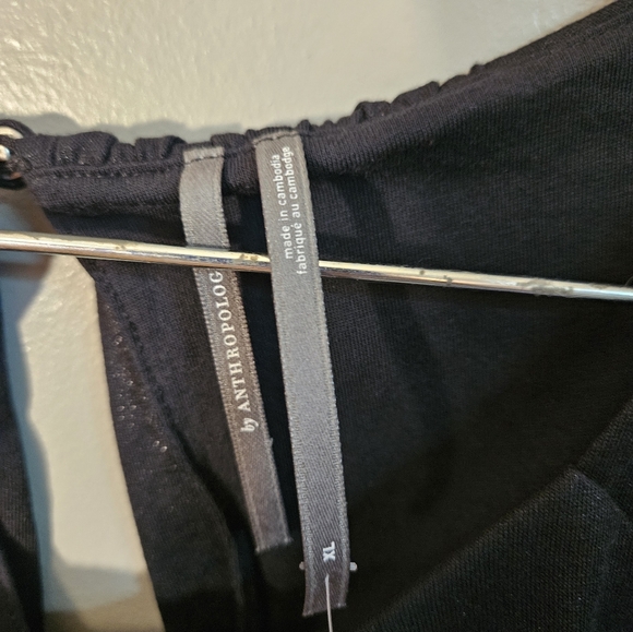 Anthropologie Top 5 Items $10 - Picture 4 of 9